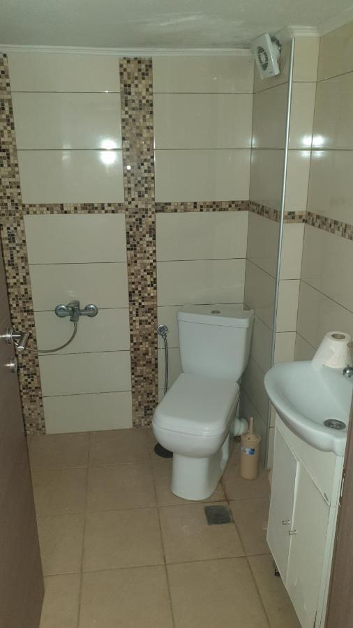 Gouris Appartements Nea Kallikrateia Exterior photo